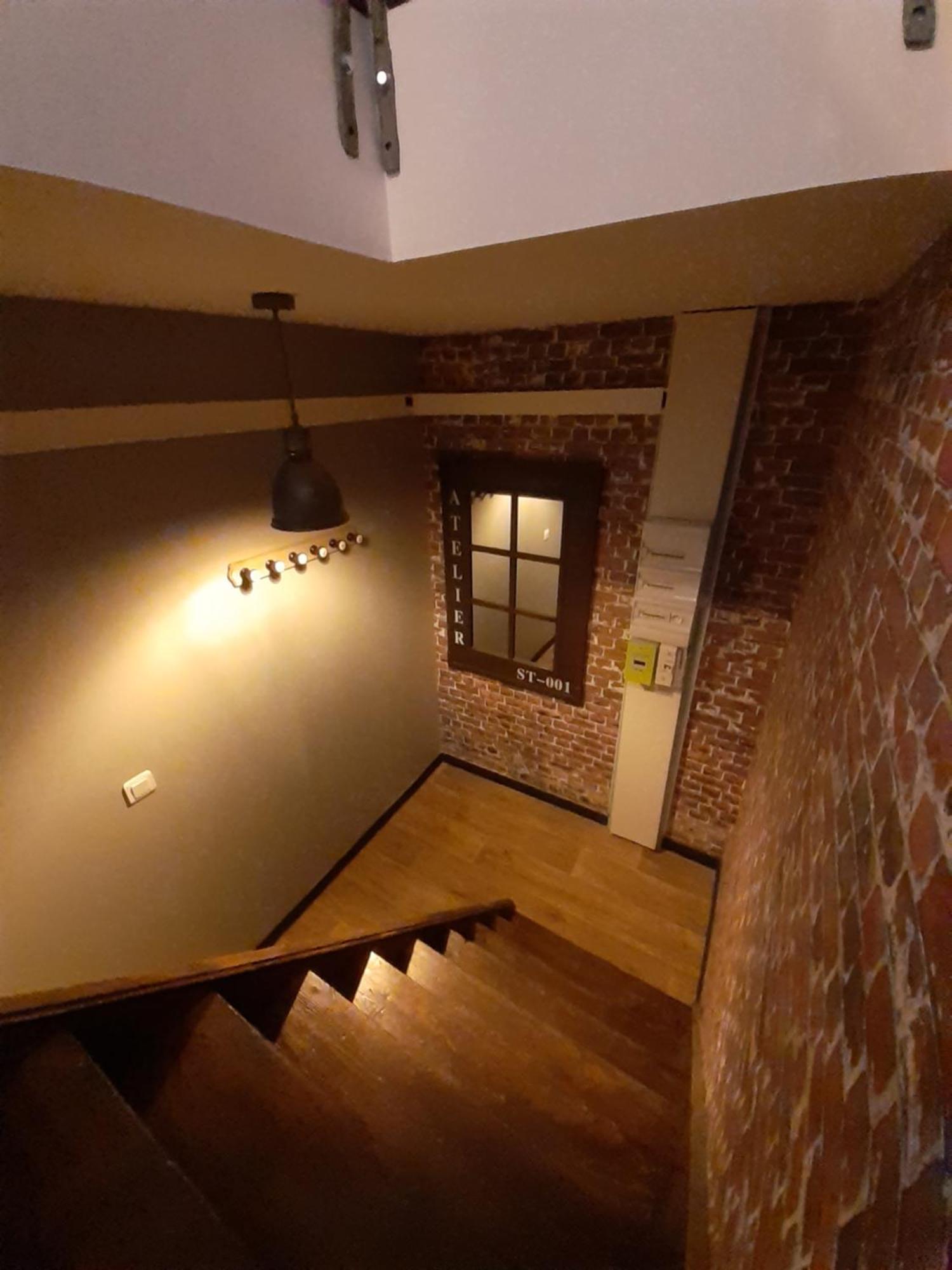 Factory, Appart Hotel Valenciennes Aulnoy-lez-Valenciennes Eksteriør bilde